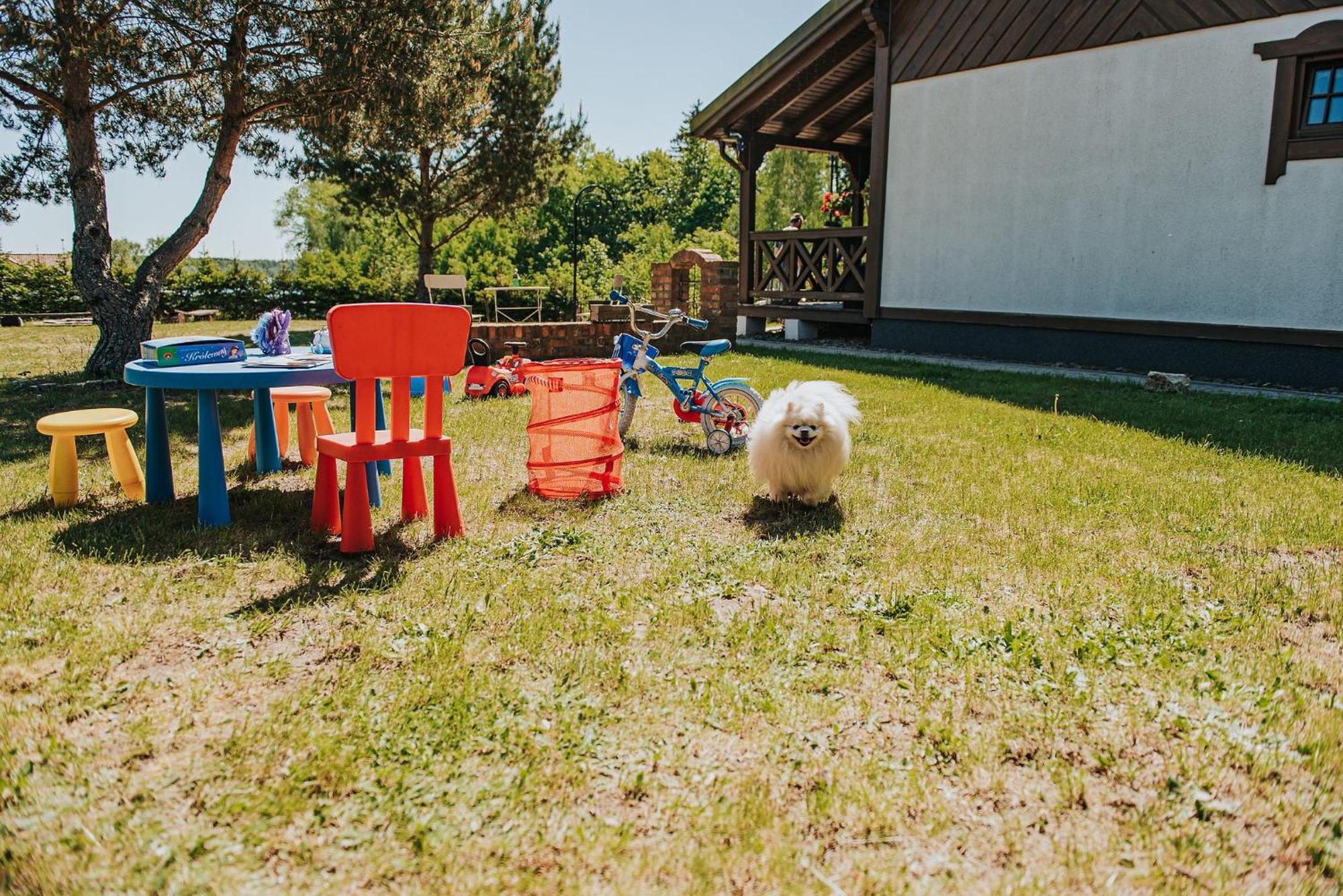 Villa Rajski Domek Nad Jeziorem Radacz à Borne Sulinowo Extérieur photo