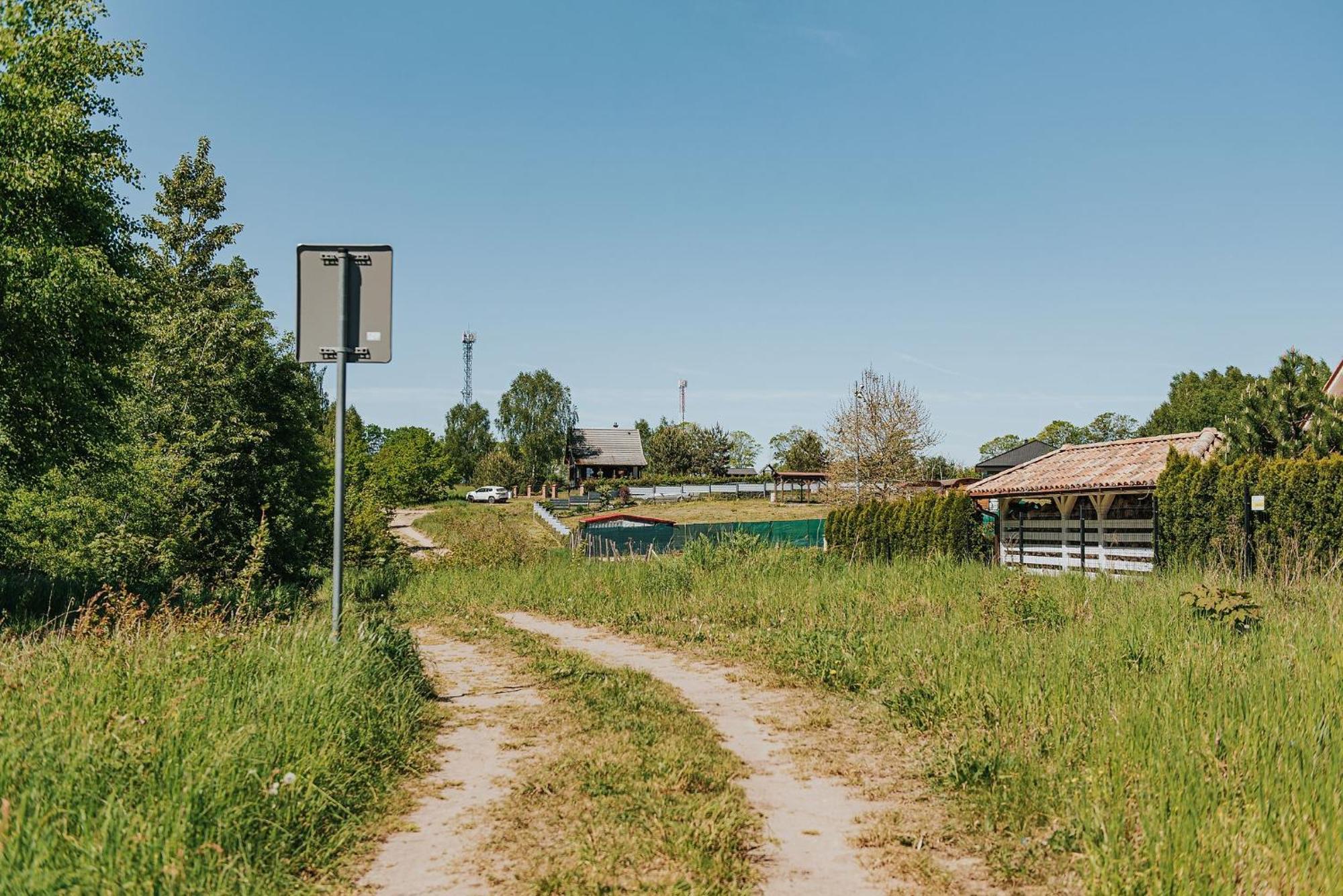 Villa Rajski Domek Nad Jeziorem Radacz à Borne Sulinowo Extérieur photo