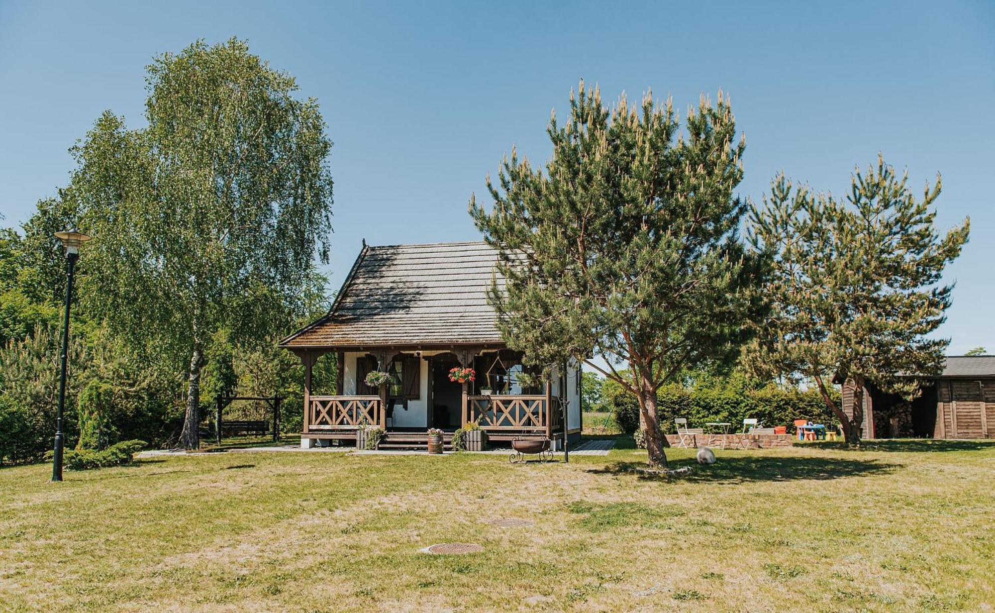 Villa Rajski Domek Nad Jeziorem Radacz à Borne Sulinowo Extérieur photo